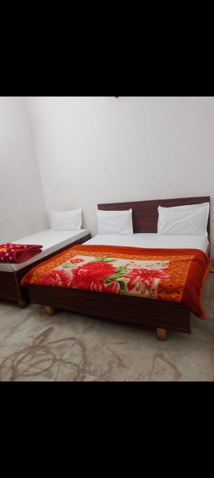 Shri Ji Kripa Kunj Otel Vrindāvan Dış mekan fotoğraf